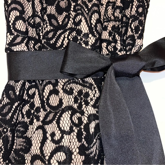 Betsy & Adam Sleeveless Lace Overlay Gown - Picture 7 of 16